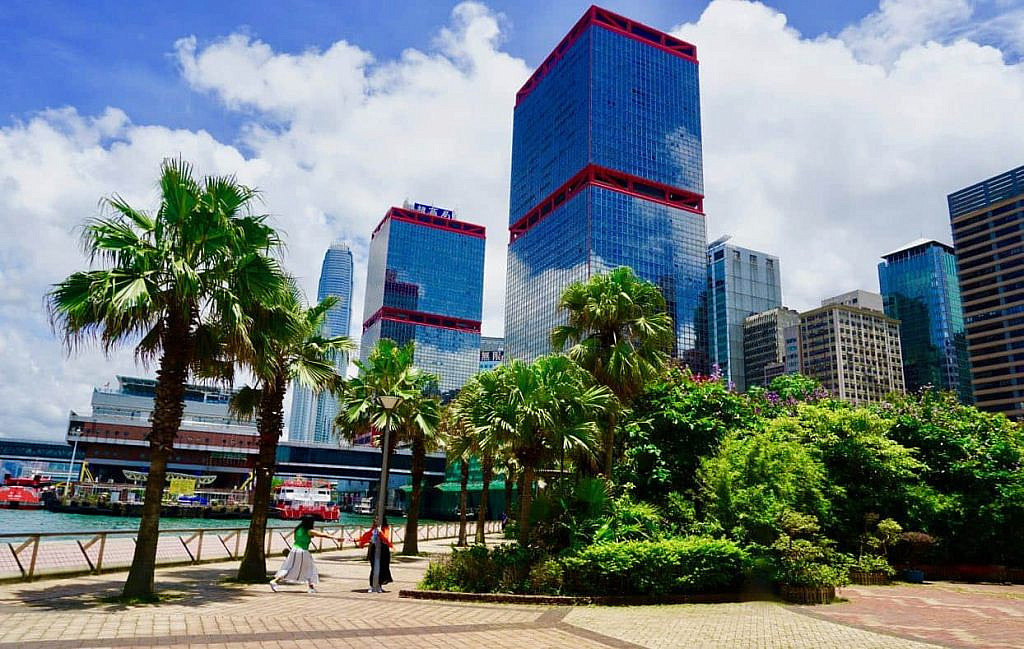Urban Hiking in Hong Kong