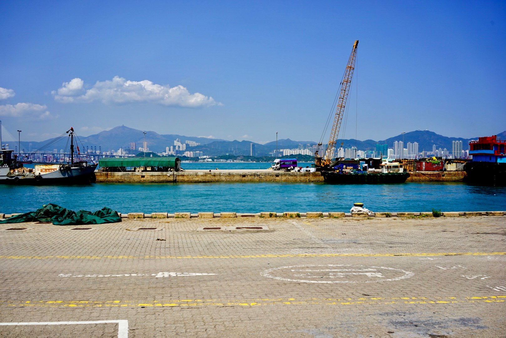 Instagram Pier in Hong Kong instagram pier hong kong