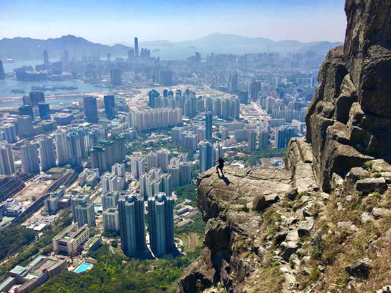 Hike Suicide Cliff in Hong Kong