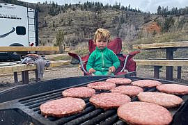 Eat Well While Having Fun Outdoors