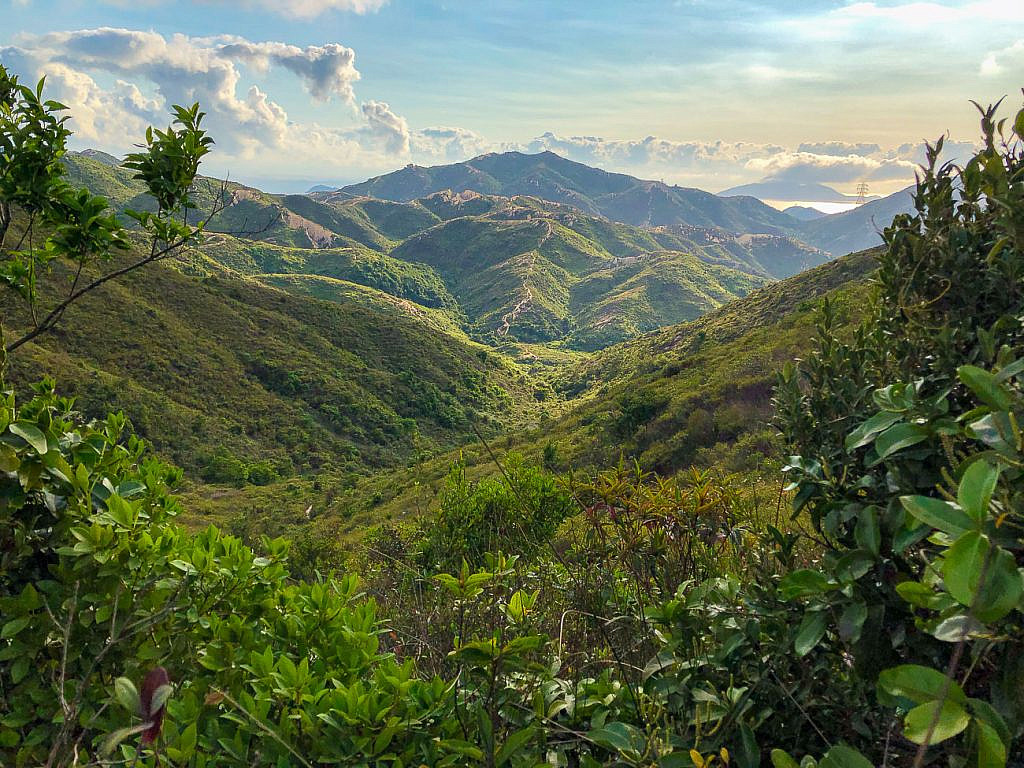 Pineapple Mountain 屯門大峽谷 Castle Peak Basin