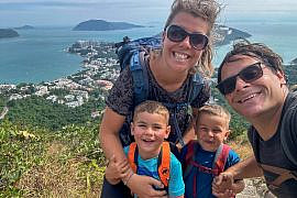 Twin Peaks and Violet Hill hike Hong Kong